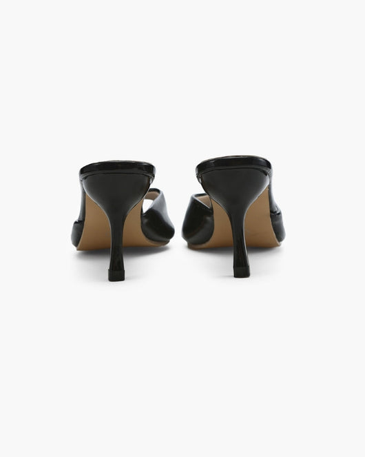 Gia Pumps