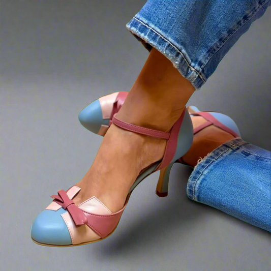 Doris | Damen Schleifen Riemen Geschlossene Pumps