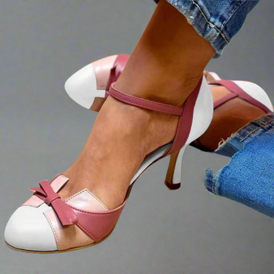 Doris | Damen Schleifen Riemen Geschlossene Pumps