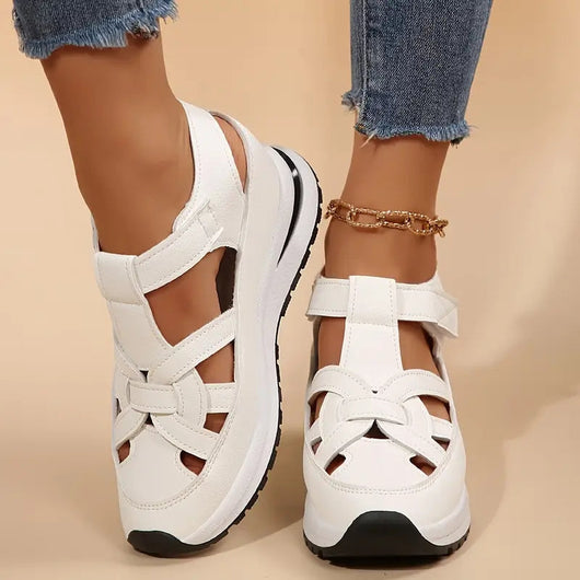 Oveta Bequeme Flache Sandalen