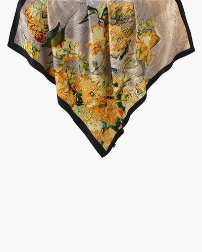 Seidenschal mit Blumen-Print