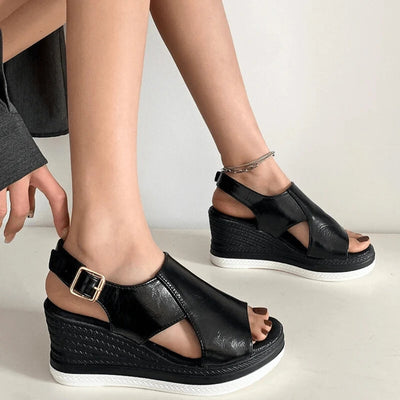 Stefanie | Damen Metallische Plattform Komfort Sandalen