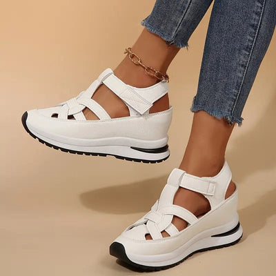 Oveta Bequeme Flache Sandalen