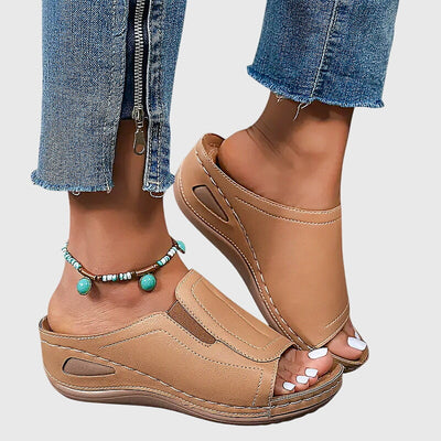 Aretha Bequeme Flache Sandalen