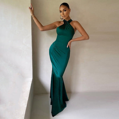 Emma | Damen Fishtail Kleid mit Offenem Rücken und Enganliegendem Schnitt