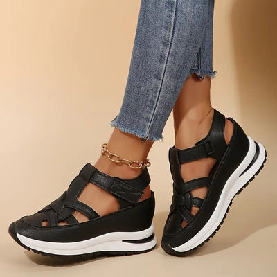 Oveta Bequeme Flache Sandalen