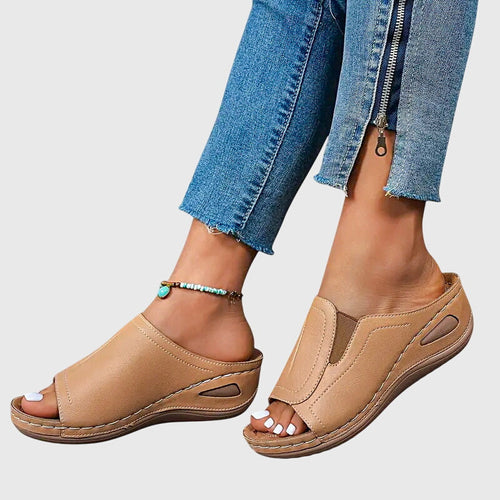 Aretha Bequeme Flache Sandalen