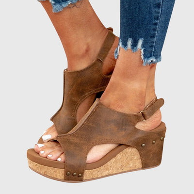 Adela Bequeme Flache Sandalen