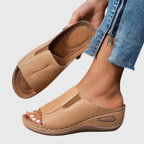 Aretha Bequeme Flache Sandalen