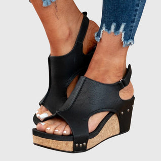 Adela Bequeme Flache Sandalen