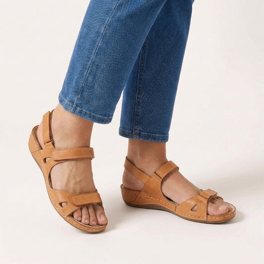 Ruby Komfort-Sandalen mit verstellbarem Riemen