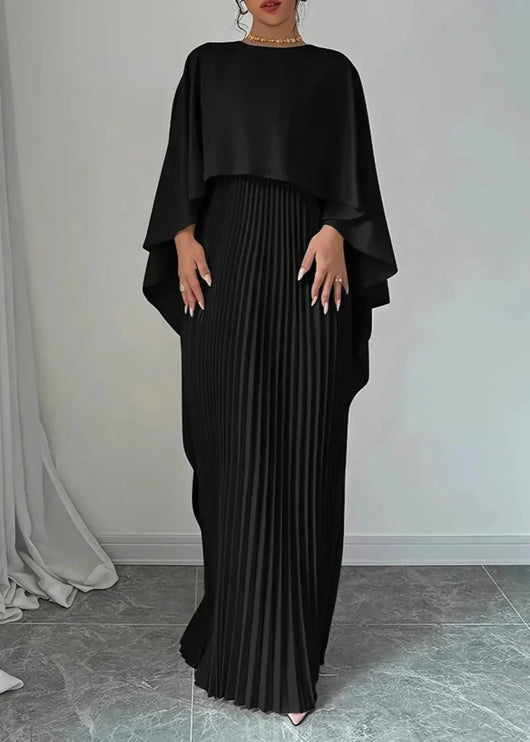Makayla | Plissiertes Cape-Maxikleid für Hochzeitsgäste