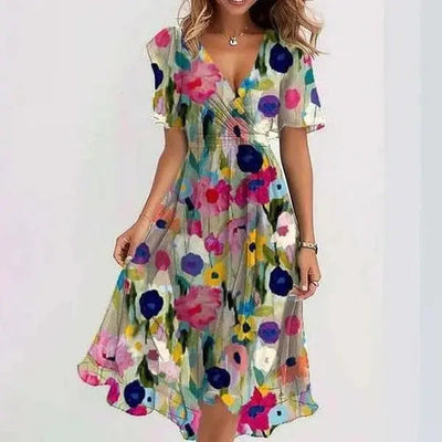 Fließendes Geblümtes Midikleid