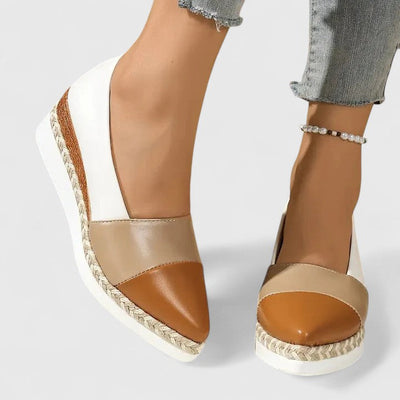 Kynsleigh Bequeme Slip-On Schuhe