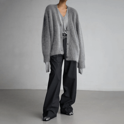 Edith | Damen Trendige Flauschige Strickjacke mit Knopfleiste
