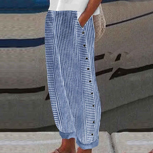 Sera Gestreifte Hose mit Knopfdetail