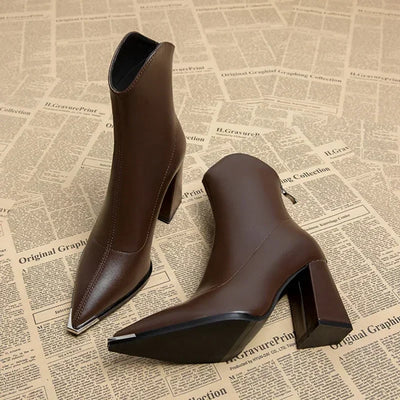Angela | Damen-Frühjahrs-Stiefeletten mit spitzer Kappe und Absatz