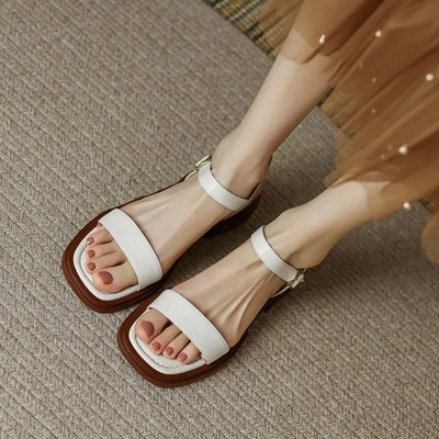 Molly Sandalen aus veganem Leder