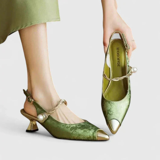 Seraphyane Pumps mit Perlendetail