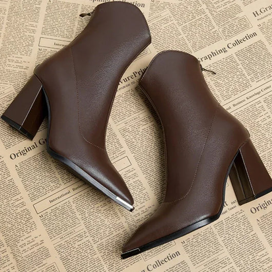 Angela | Damen-Frühjahrs-Stiefeletten mit spitzer Kappe und Absatz