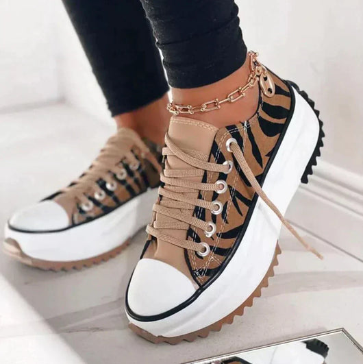 Elfriede | Damen Schnürung Plattform Freizeit Sneaker