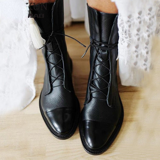 Doris | Damen Elegante Spitzstiefel mit Blockabsatz