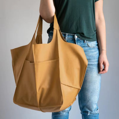 Charlotte | Übergroße Veganleder Tote Bag mit Magnetverschluss