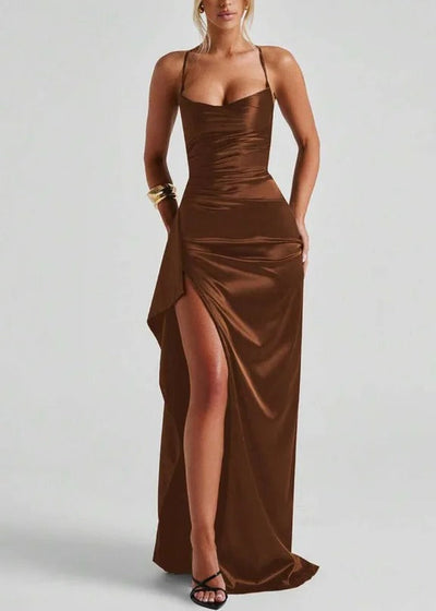 Mia | Damen Geraffte Herzausschnitt Bodycon Satin Maxikleid mit Schlitz