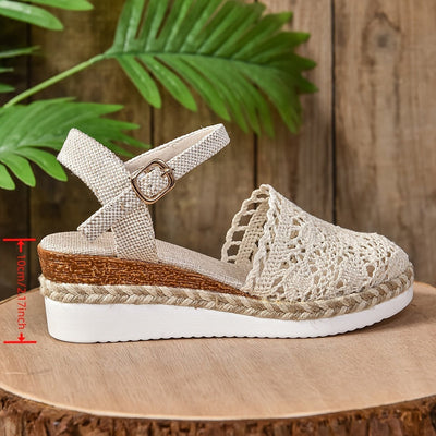 Clara | Damen Bequeme Sandalen Häkeloptik Keilabsatz Knöchelriemen