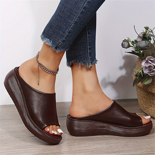 Charlotte | Damen Comfortable Sandals Keilabsatz Peeptoe Leichte Slip-on Pantoletten
