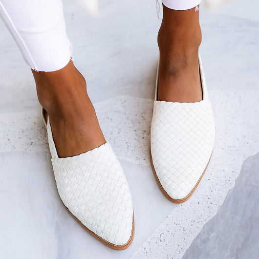 Charlotte | Damen Comfortable Sandals Leder Geflochten Spitzer Slingback Flach