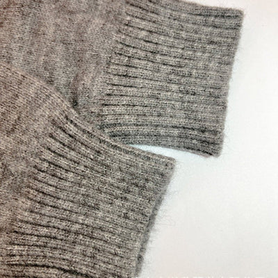 Marlene | Damen Gestrickte Kapuzenjacke mit Schriftzug Muster Offene Strickjacke