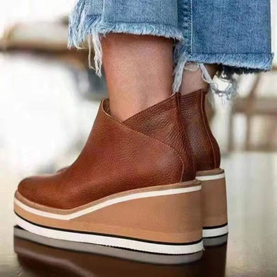 Charlotte | Damen Keilabsatz Ankle Boots mit Plateau und Reißverschluss