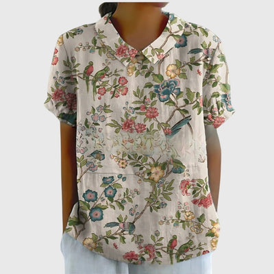 Katharina | Damen Kurzarm-Bluse aus Leinen mit Blumendruck und Peter-Pan-Kragen