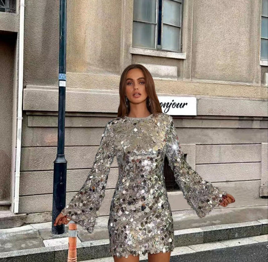 Nora | Damen Kurzes Pailletten Cocktailkleid mit Trompetenärmeln