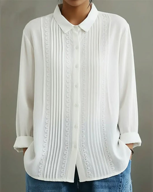 Charlotte | Damen Langarm-Bluse mit Spitzenbesatz und Kellerfalten-Front