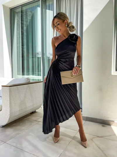 Mia | Damen One-Shoulder Plissee Maxi Kleid mit Blumendetail