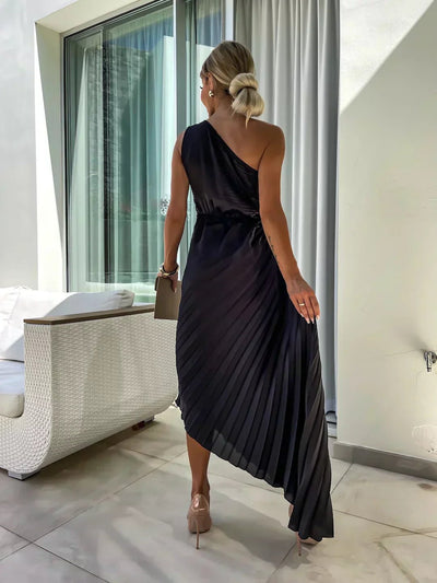 Mia | Damen One-Shoulder Plissee Maxi Kleid mit Blumendetail