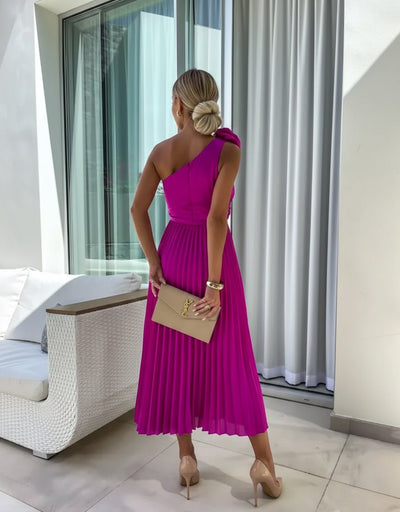 Mia | Damen One-Shoulder Plissee Maxi Kleid mit Blumendetail