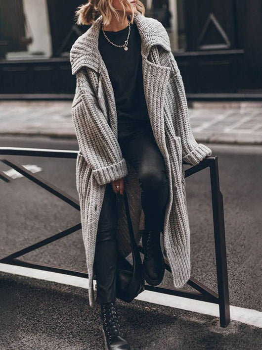 Marlene | Damen Oversized Grobstrick-Cardigan mit Revers und Knöpfen