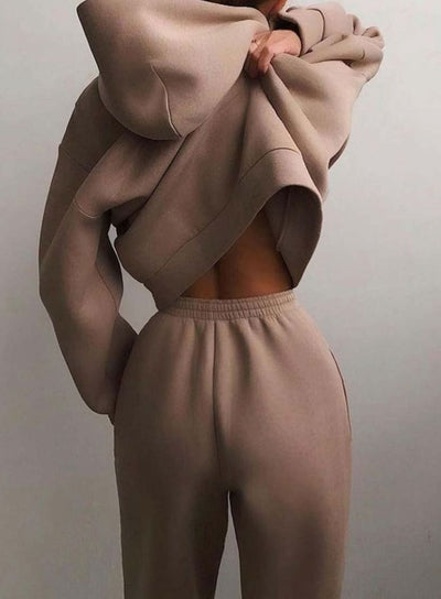 Amelie | Damen Oversized Kapuzen-Strickpullover mit Jogginghose im Set