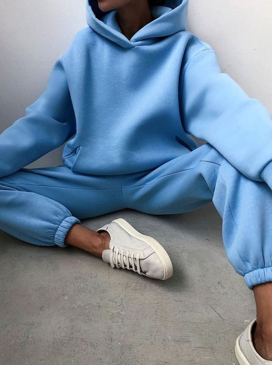 Amelie | Damen Oversized Kapuzen-Strickpullover mit Jogginghose im Set
