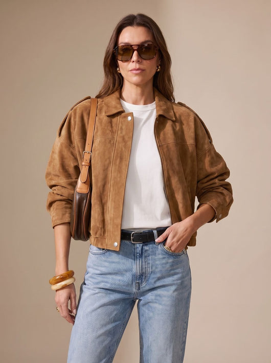 Lena | Damen Oversized Kurzjacke mit Reißverschluss und Metallknöpfen