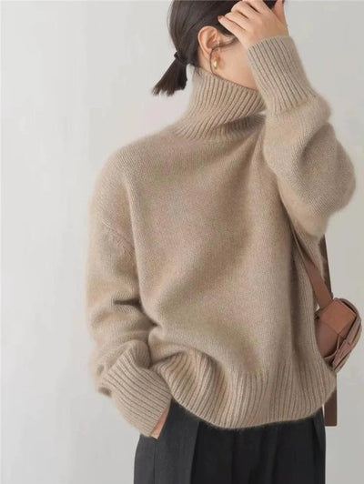 Clara | Damen Oversized Rollkragen Knit Sweater aus weicher Wollmischung