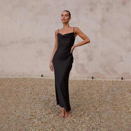 Leonie | Damen Satin Maxikleid Rückenfrei Figurbetont Schlitz
