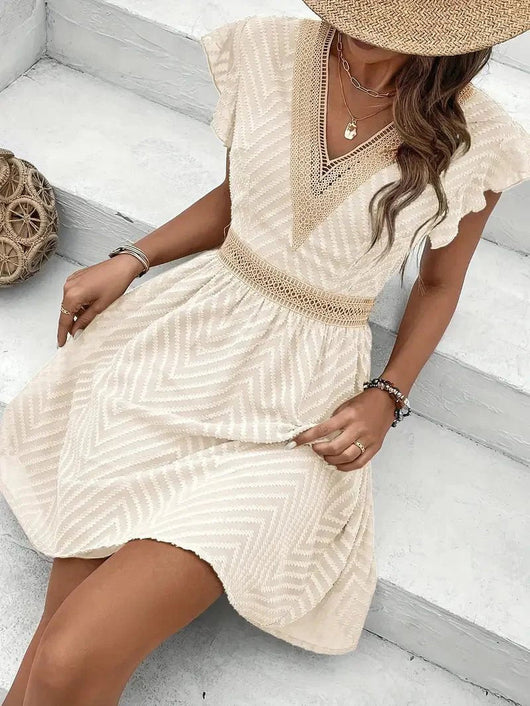Elisabeth | Damen Sommerkleid V-Ausschnitt Spitzendetail Kurzarm