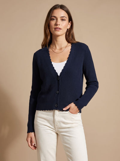 Elisabeth | Damen Strick-Cardigan V-Ausschnitt Einknopf Wellenkante