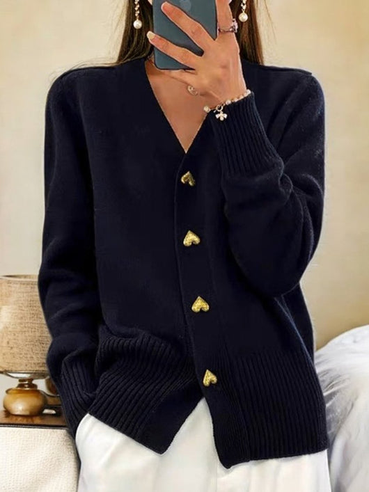 Leonie | Damen V-Ausschnitt Strick-Cardigan mit Herzknöpfen Relaxed Fit