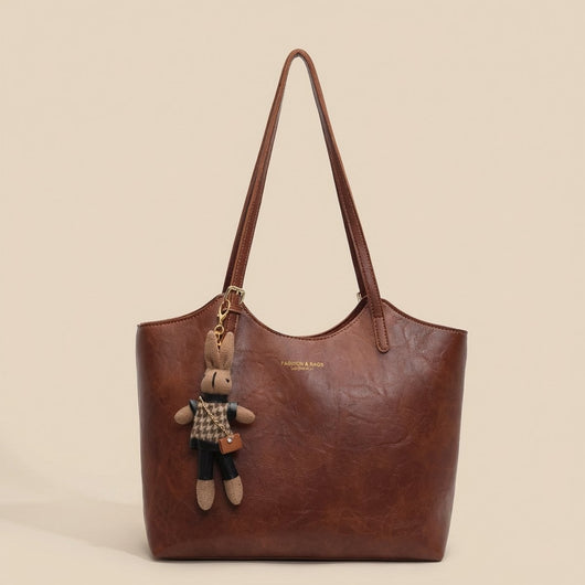 Mia | Damen Veganleder Tote Bag Schultertasche mit Plüsch-Anhänger
