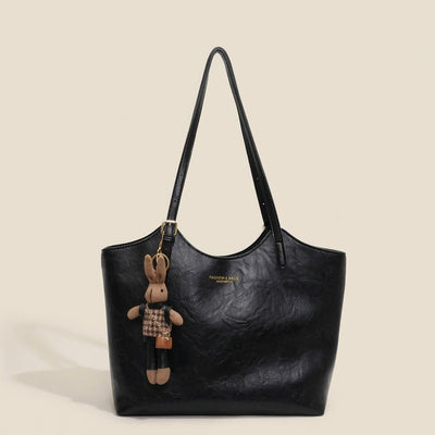 Mia | Damen Veganleder Tote Bag Schultertasche mit Plüsch-Anhänger